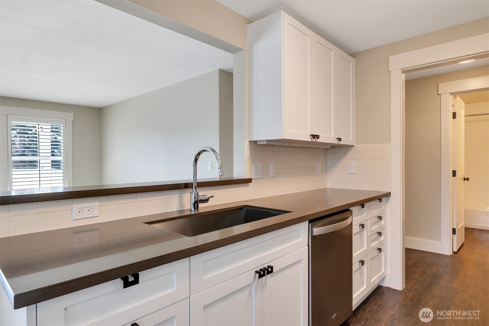 1016 Southwest 152nd Street, Unit B Burien, WA 98166 - Photo 15 of 25