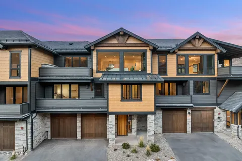 $3,295,000 | 200 Goldfinch Lane, Unit 1B, Avon, CO 81620