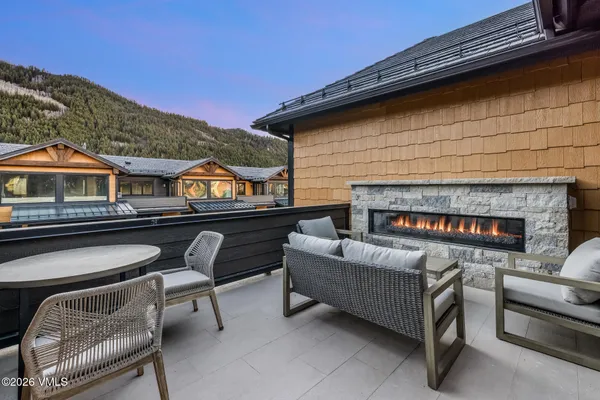 $3,295,000 | 200 Goldfinch Lane, Unit 1B, Avon, CO 81620