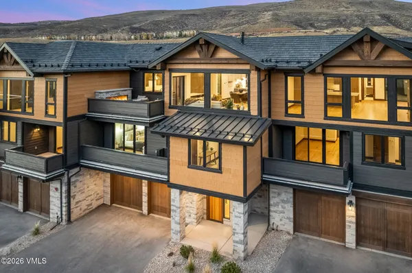 $3,295,000 | 200 Goldfinch Lane, Unit 1B, Avon, CO 81620