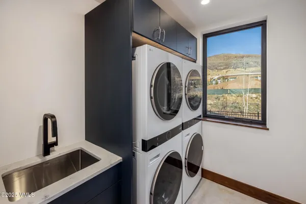 $3,295,000 | 200 Goldfinch Lane, Unit 1B, Avon, CO 81620