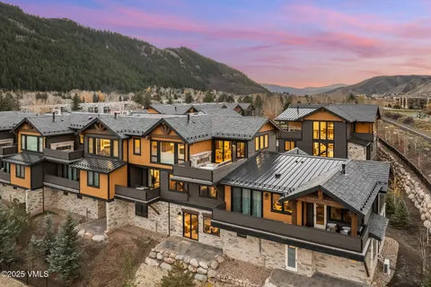$3,295,000 | 200 Goldfinch Lane, Unit 1B, Avon, CO 81620