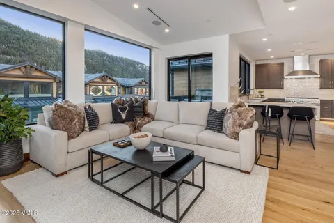 $3,295,000 | 200 Goldfinch Lane, Unit 1B, Avon, CO 81620