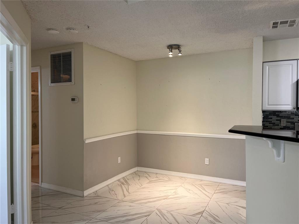 232 Afton Square, Unit 201 Altamonte Springs, FL 32714 - Photo 7 of 28