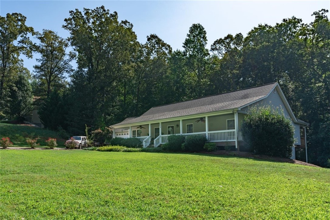304 Ridgeside Court West Union, SC 29696 - Photo 2 of 32