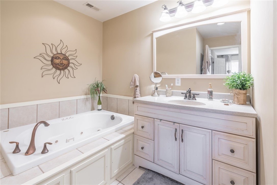 304 Ridgeside Court West Union, SC 29696 - Photo 26 of 32