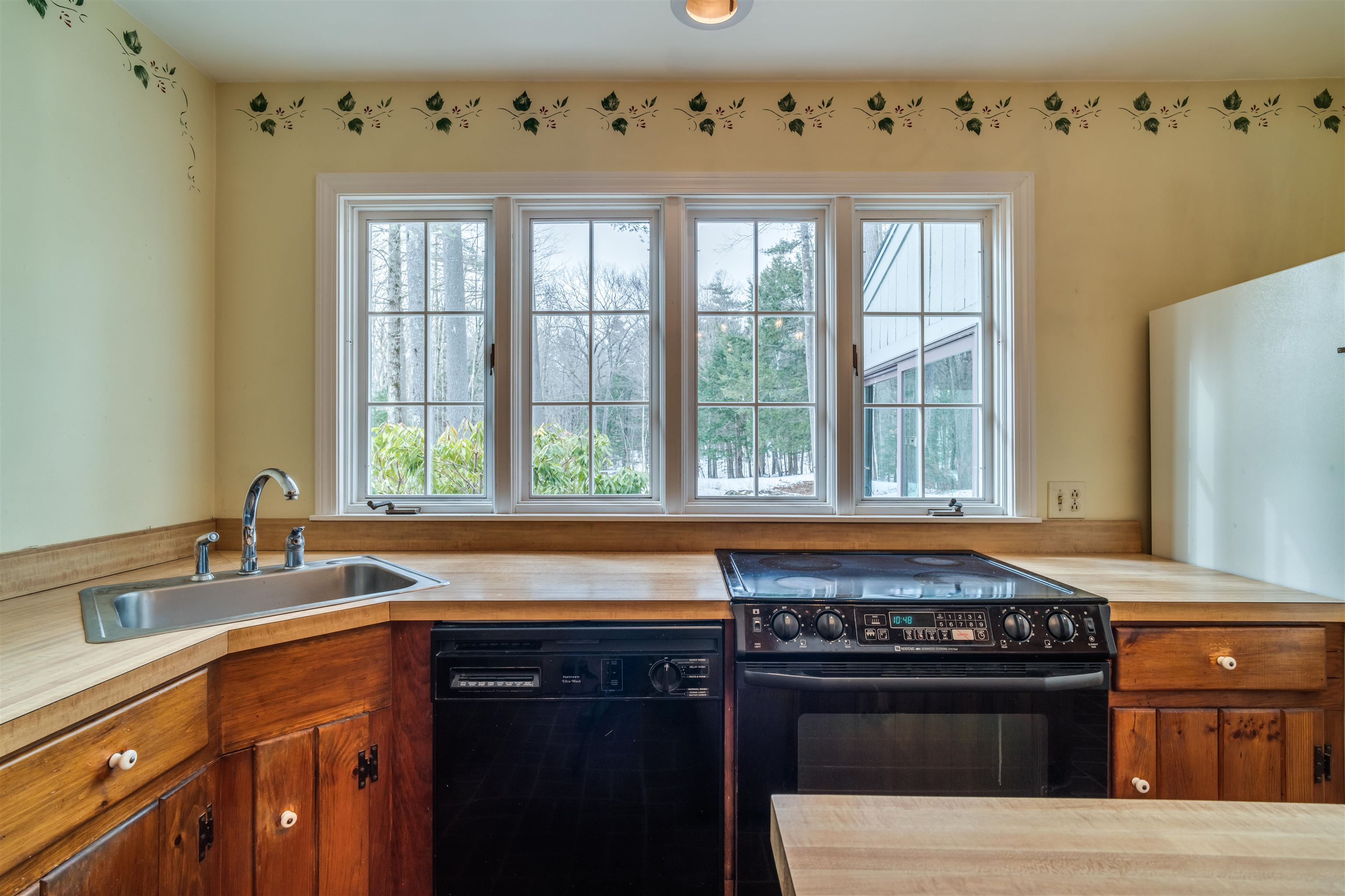 39 Wood Ridge Road Center Harbor, NH 03226 - Photo 14 of 38 Gallery Image 14