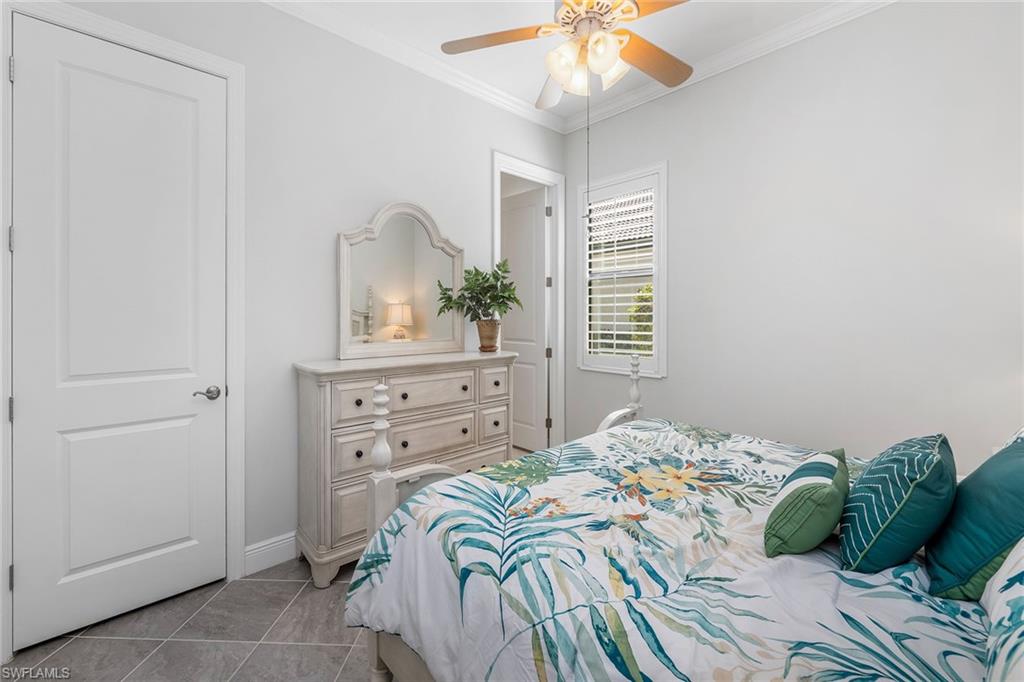 1402 Redona Way Naples, FL 34113 - Photo 15 of 46