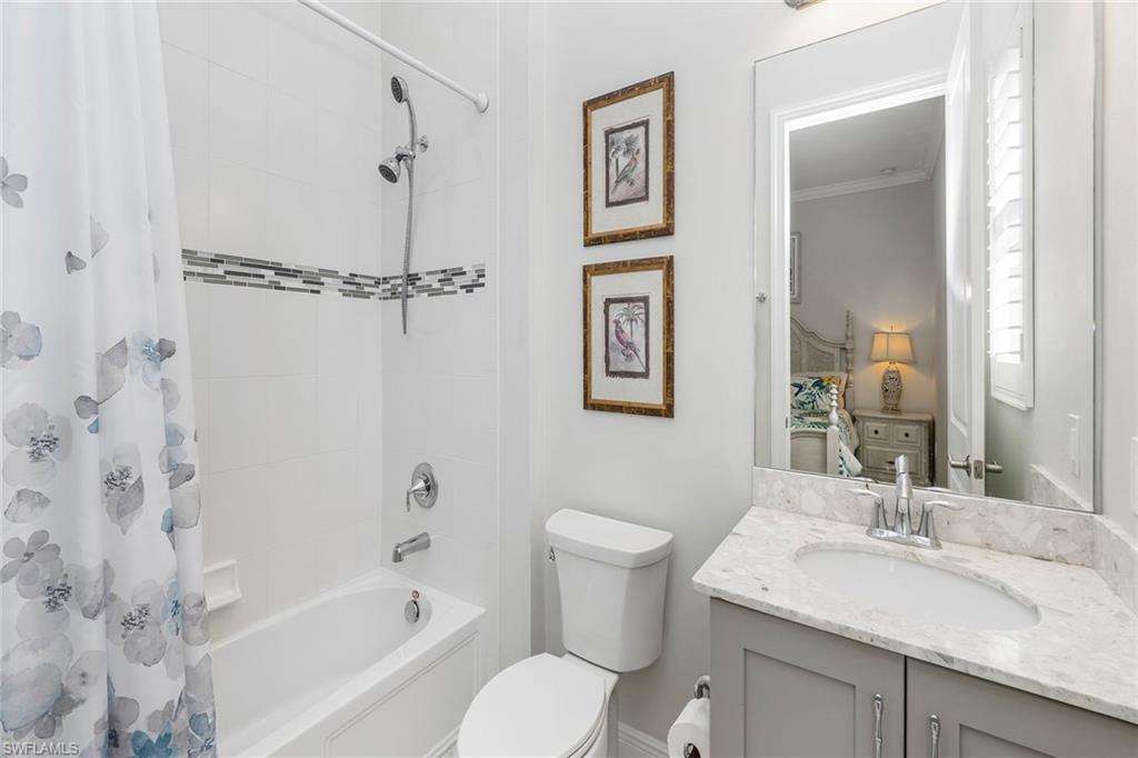 1402 Redona Way Naples, FL 34113 - Photo 16 of 46