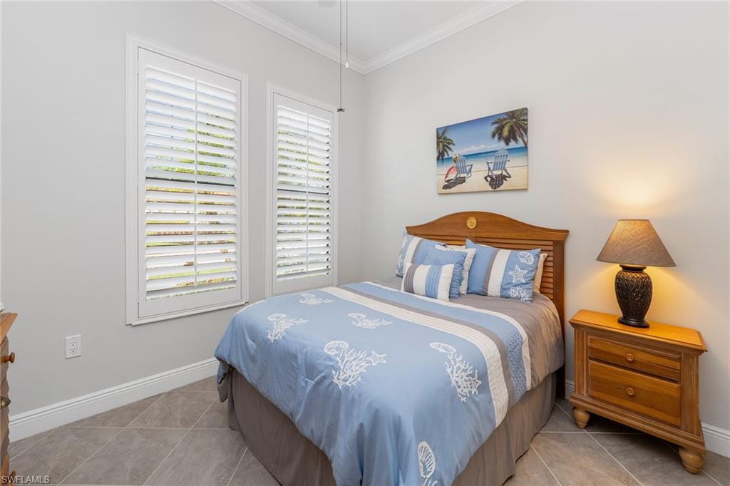 1402 Redona Way Naples, FL 34113 - Photo 17 of 46