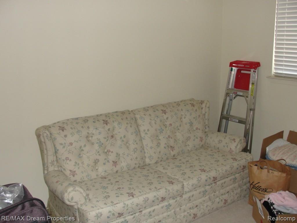 23432 Middlebelt Road Farmington, MI 48336 - Photo 11 of 14 bedroom2.jpg