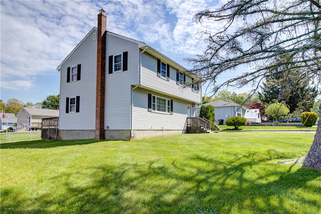22 Ridgeway Drive Warren, RI 02885 - Photo 1 of 35 Gallery Image 1