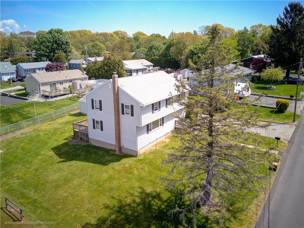 22 Ridgeway Drive Warren, RI 02885 - Photo 2 of 35 Gallery Image 2