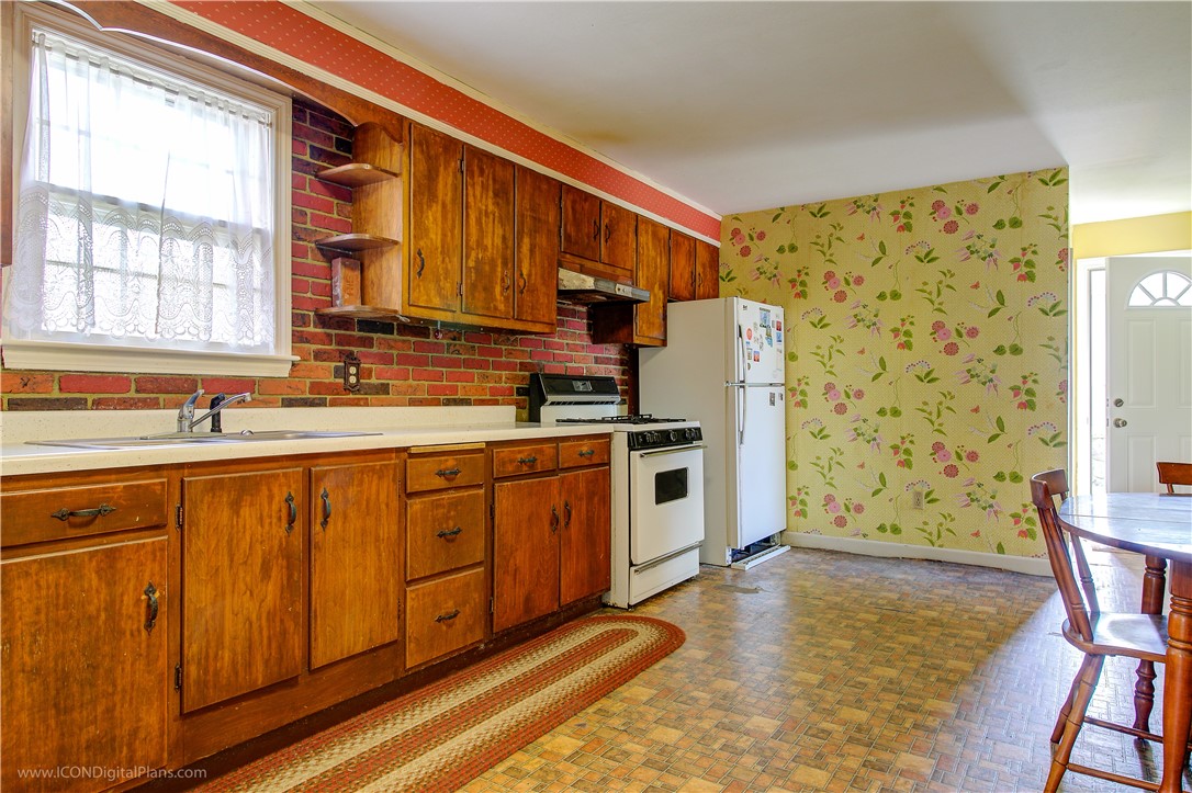 22 Ridgeway Drive Warren, RI 02885 - Photo 6 of 35 Gallery Image 6