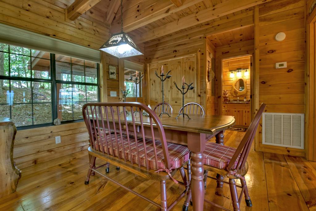306 Dupont Drive Blue Ridge, GA 30513 - Photo 14 of 40 Gallery Image 14
