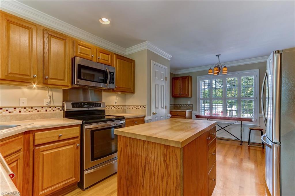 8043 Pritchett Road Browns Summit, NC 27214 - Photo 12 of 30 Gallery Image 12