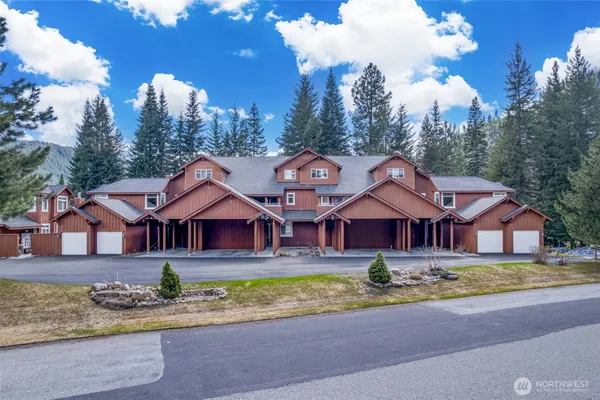 $359,000 | 20701 Club House Drive, Unit 109, Leavenworth, WA 98826
