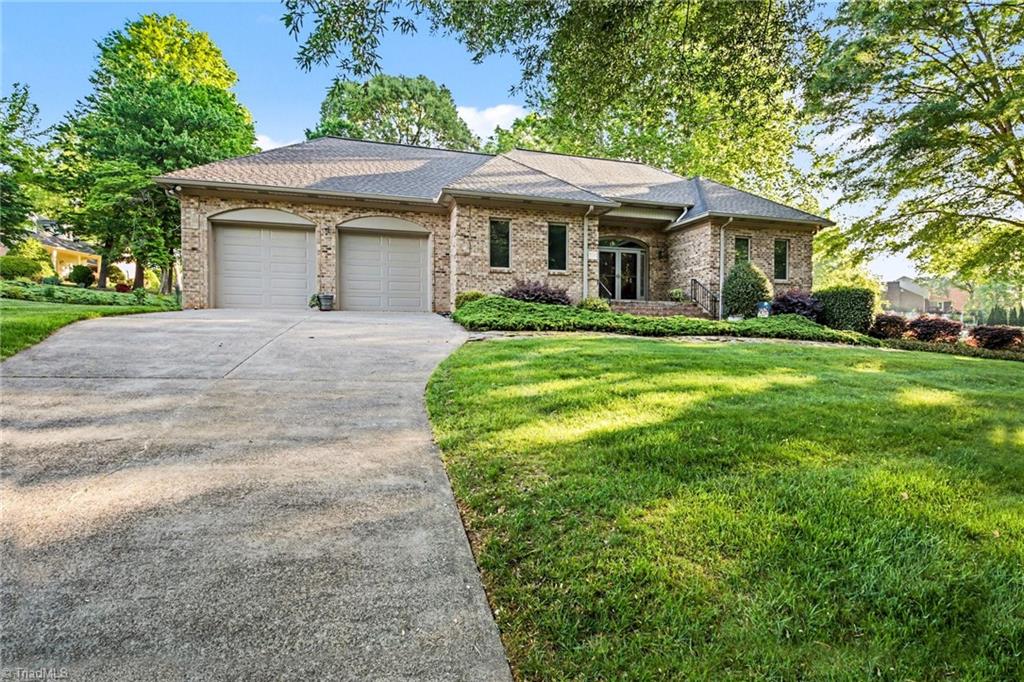 191 Wexham Road Winston-Salem, NC 27103 - Photo 2 of 37 Gallery Image 2