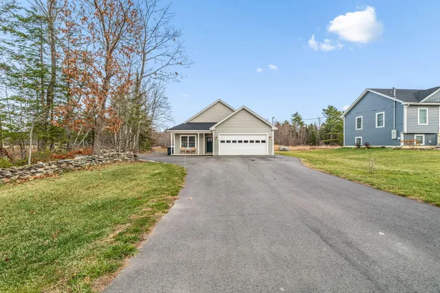 $430,000 | 281 Partridge Lane, Hermon, ME 04401