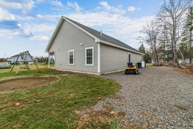 $430,000 | 281 Partridge Lane, Hermon, ME 04401