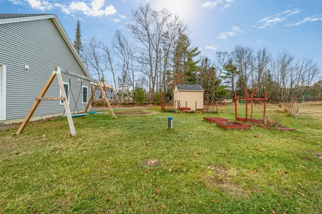 $430,000 | 281 Partridge Lane, Hermon, ME 04401