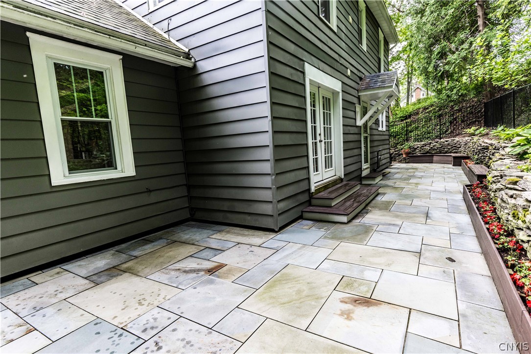 110 Dewitt Road Syracuse, NY 13214 - Photo 11 of 45