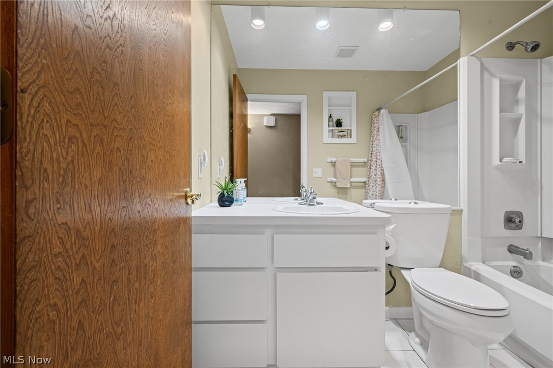 5184 North Barton Road North Ridgeville, OH 44039 - Photo 21 of 39 Gallery Image 21