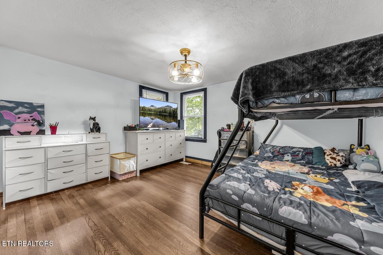 150 Yarnell Road Clinton, TN 37716 - Photo 10 of 16 YAR_7524