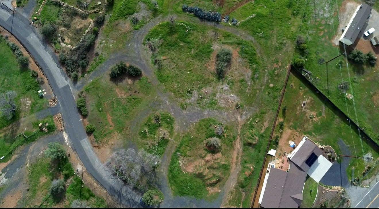 34 Wayland Road Paradise, CA 95969 - Photo 4 of 19 an aerial view of a house with a yard
