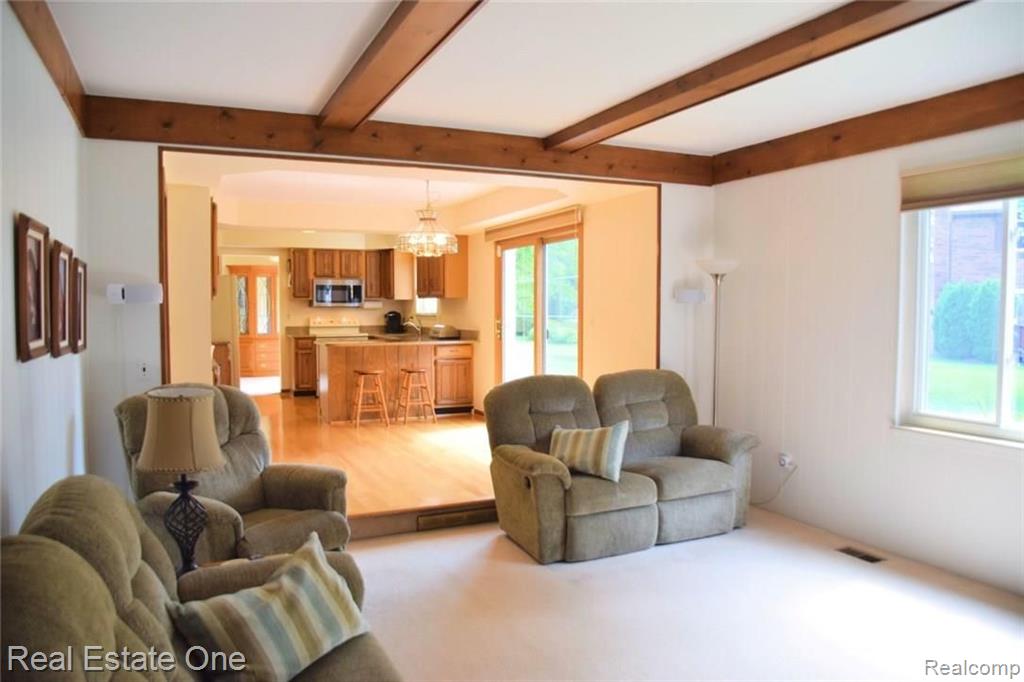 745 Lion Street Rochester Hills, MI 48307 - Photo 37 of 80