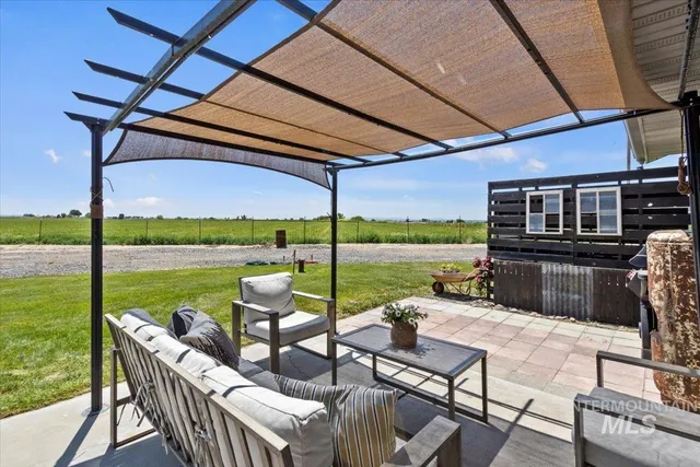 $469,999 | 3752 North 1200 East, Buhl, ID 83316