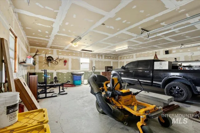 $469,999 | 3752 North 1200 East, Buhl, ID 83316