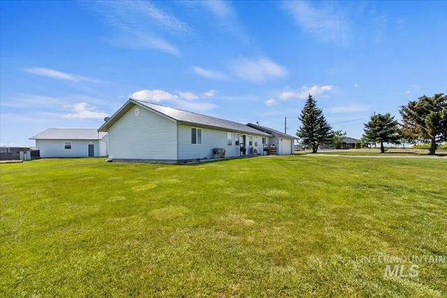 $469,999 | 3752 North 1200 East, Buhl, ID 83316
