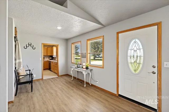 $469,999 | 3752 North 1200 East, Buhl, ID 83316