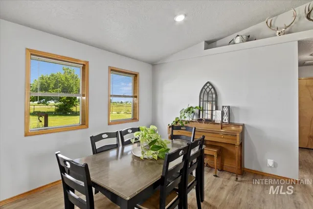 $469,999 | 3752 North 1200 East, Buhl, ID 83316