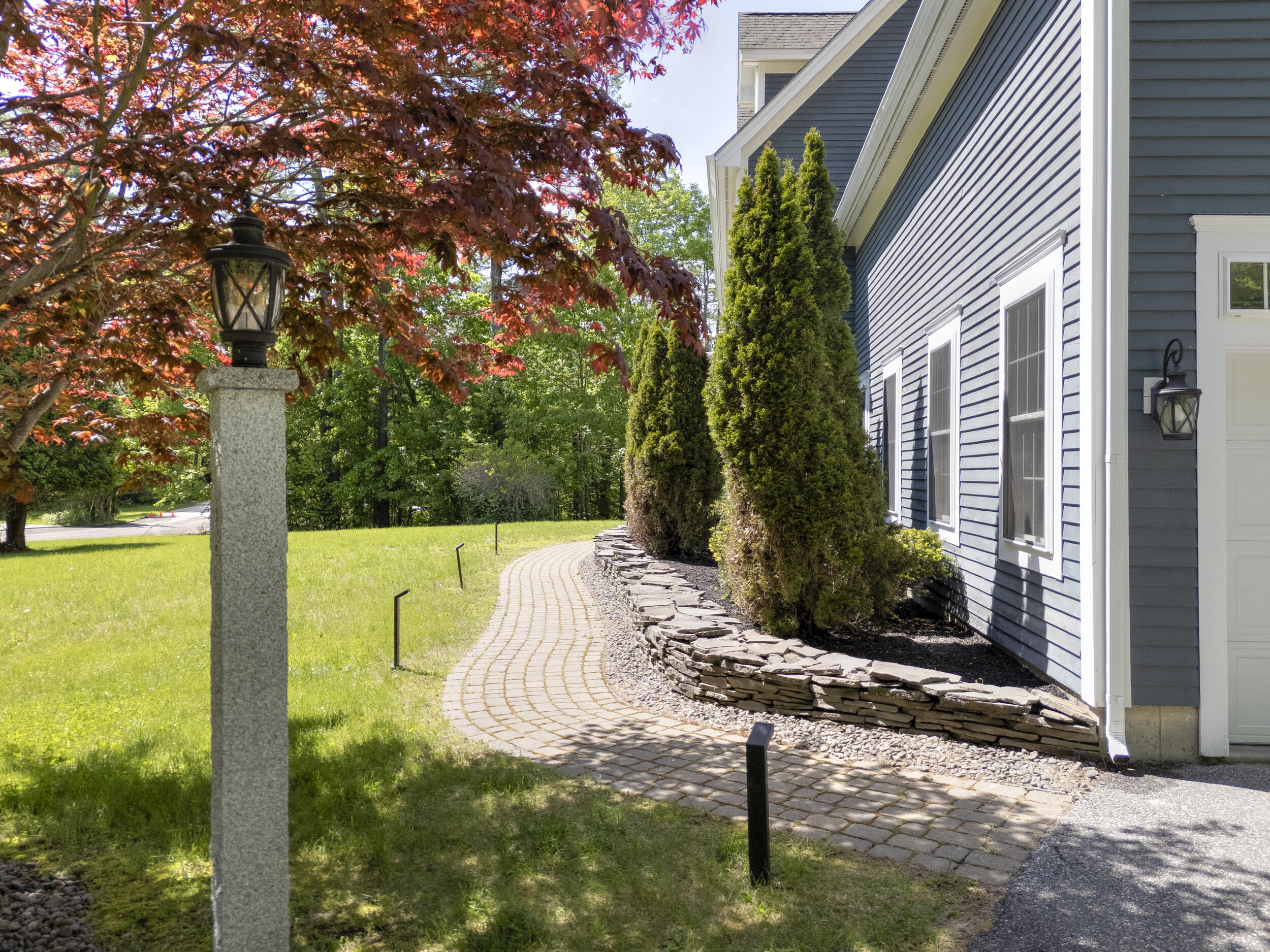 33 Taywood Road Auburn, ME 04210 - Photo 18 of 75 Granite lantern post