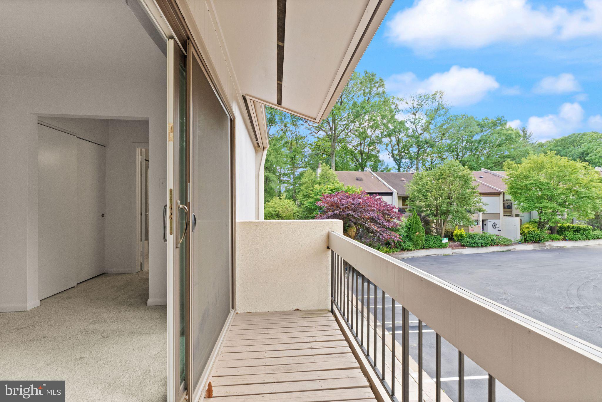 11645 Newbridge Court Reston, VA 20191 - Photo 39 of 62 a view of a balcony