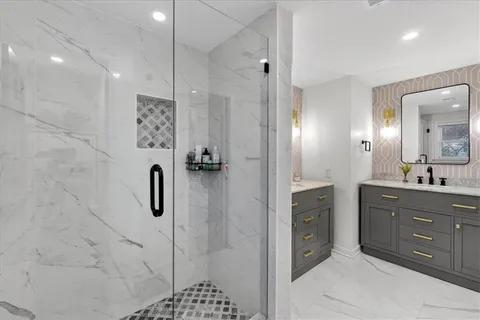 $720,000 | 6204 West 61st Terrace, Mission, KS 66202