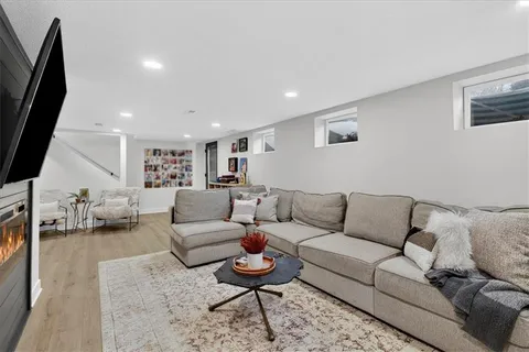 $720,000 | 6204 West 61st Terrace, Mission, KS 66202