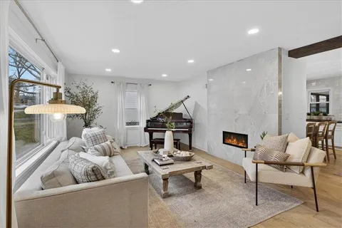 $720,000 | 6204 West 61st Terrace, Mission, KS 66202