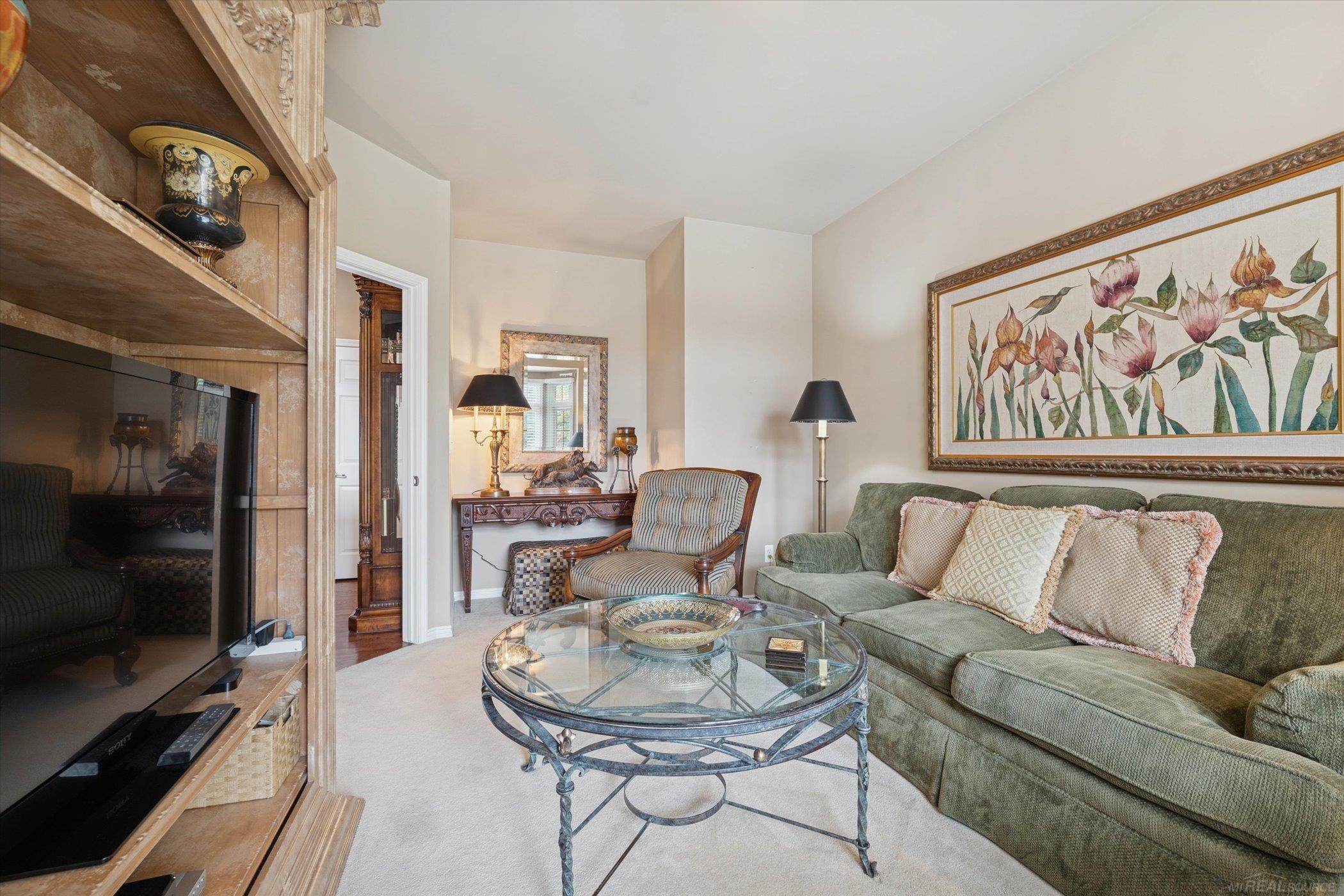 2794 Castlemartin Court Rochester, MI 48306 - Photo 17 of 60 50191740-400bbf58-1d47-44e6-97bc-12fd1f9bbfe1.JPG