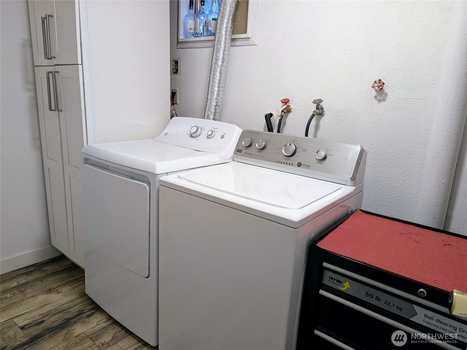 936 North 101st Street Seattle, WA 98133 - Photo 19 of 26
