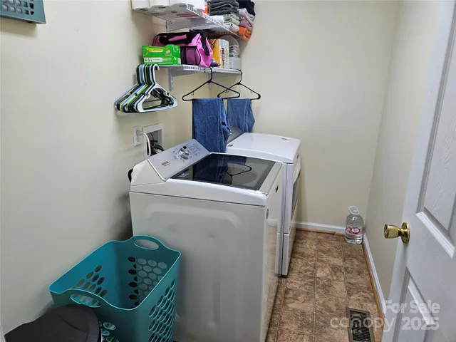 $229,900 | 951 Cypress Court Northwest, Lenoir, NC 28645