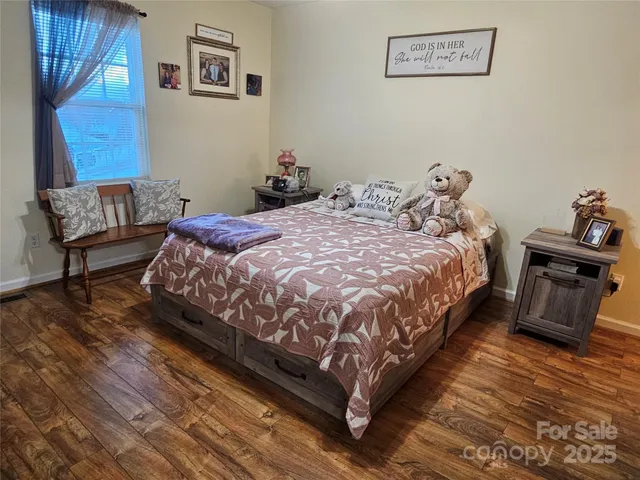 $229,900 | 951 Cypress Court Northwest, Lenoir, NC 28645