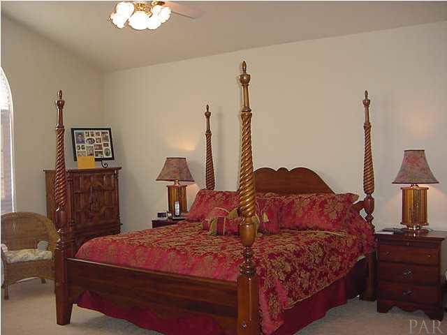 5589 Allie Rae Street Milton, FL 32570 - Photo 15 of 22 Gallery Image 15