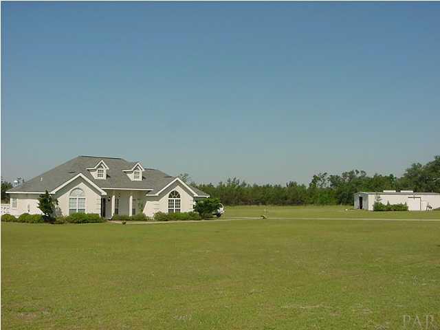 5589 Allie Rae Street Milton, FL 32570 - Photo 2 of 22 Gallery Image 2