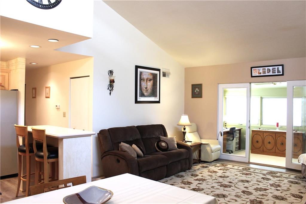 2307 Kenzie Road Pittsburgh, PA 15205 - Photo 2 of 17 Gallery Image 2