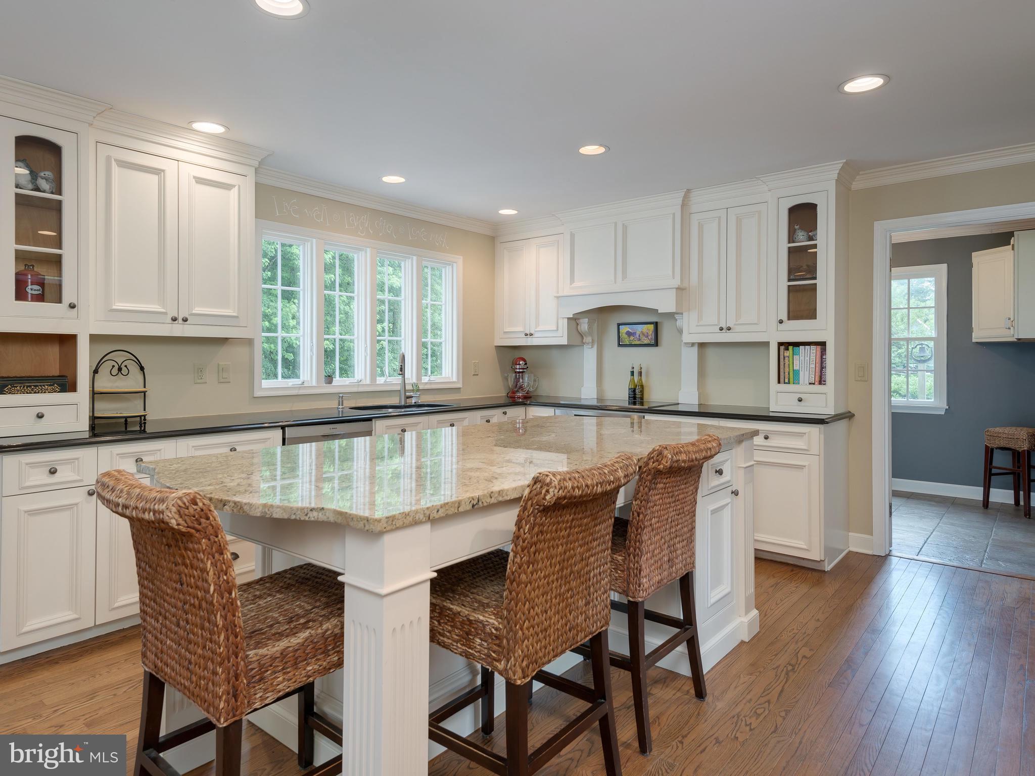 530 West Township Line Road Downingtown, PA 19335 - Photo 24 of 65 Custom Eat-in Kitchen w/ beautiful Center Island