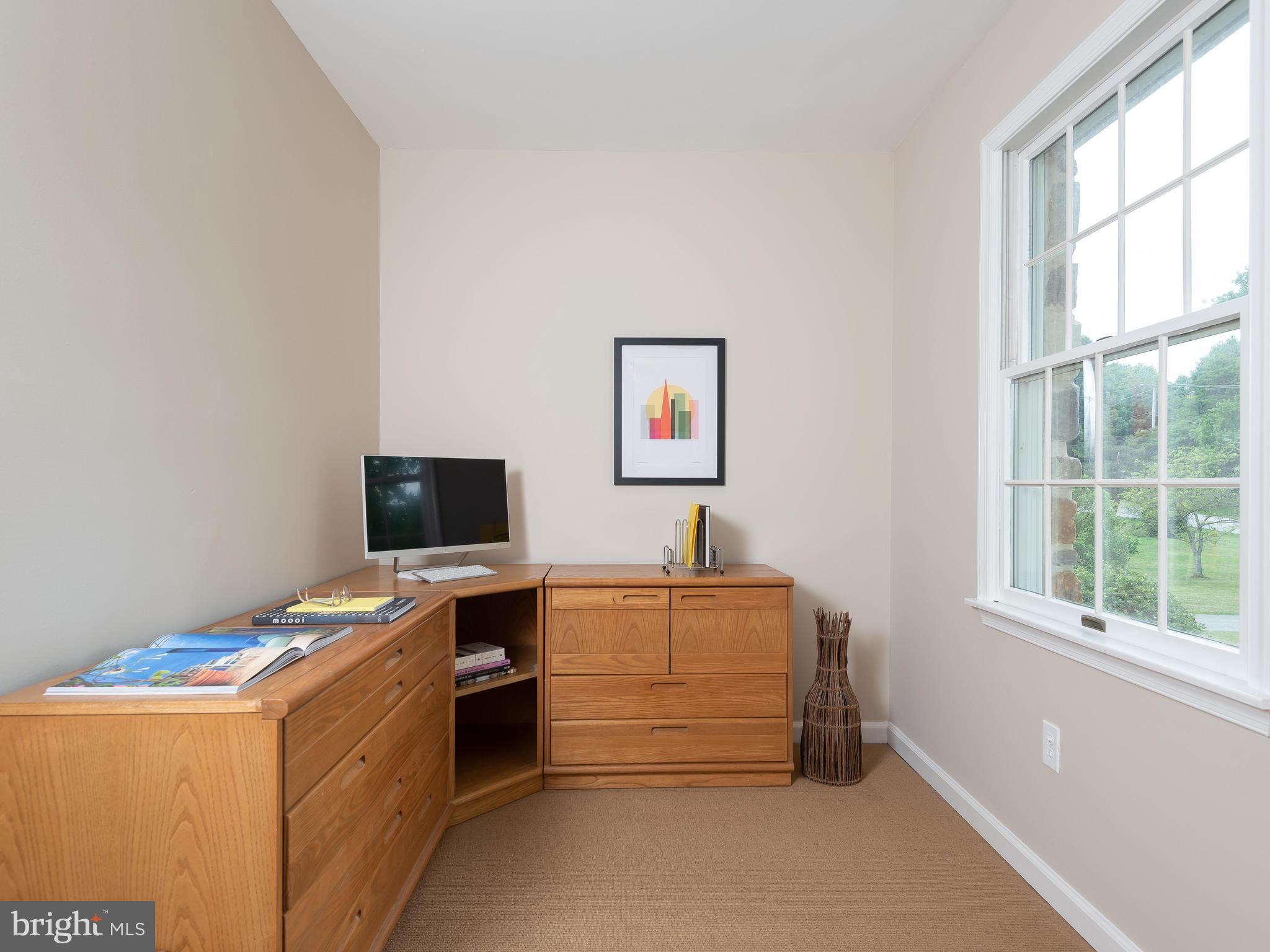 530 West Township Line Road Downingtown, PA 19335 - Photo 38 of 65 Master Sitting area/office