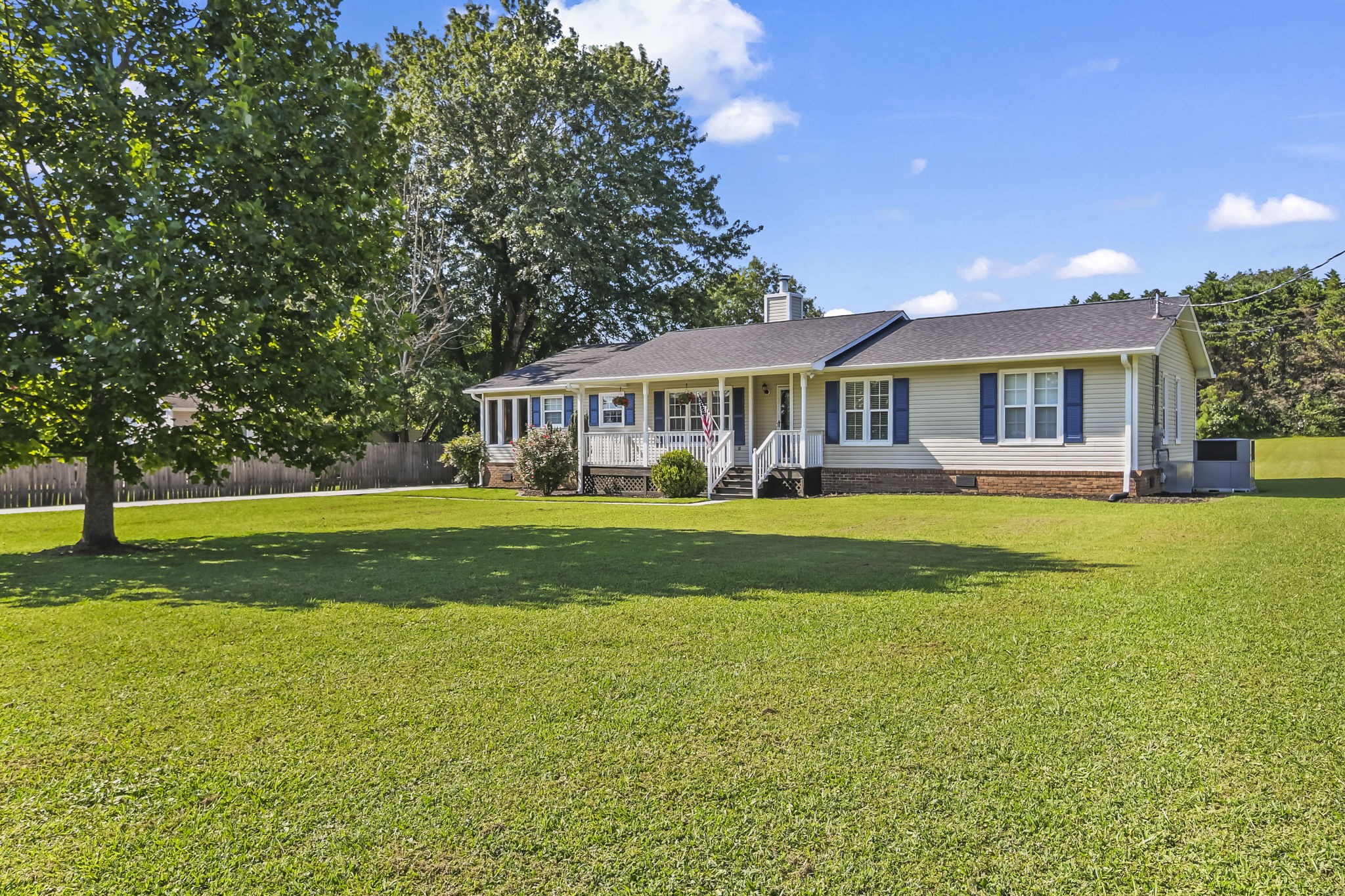 225 Hughes Road New Market, AL 35761 - Photo 5 of 54